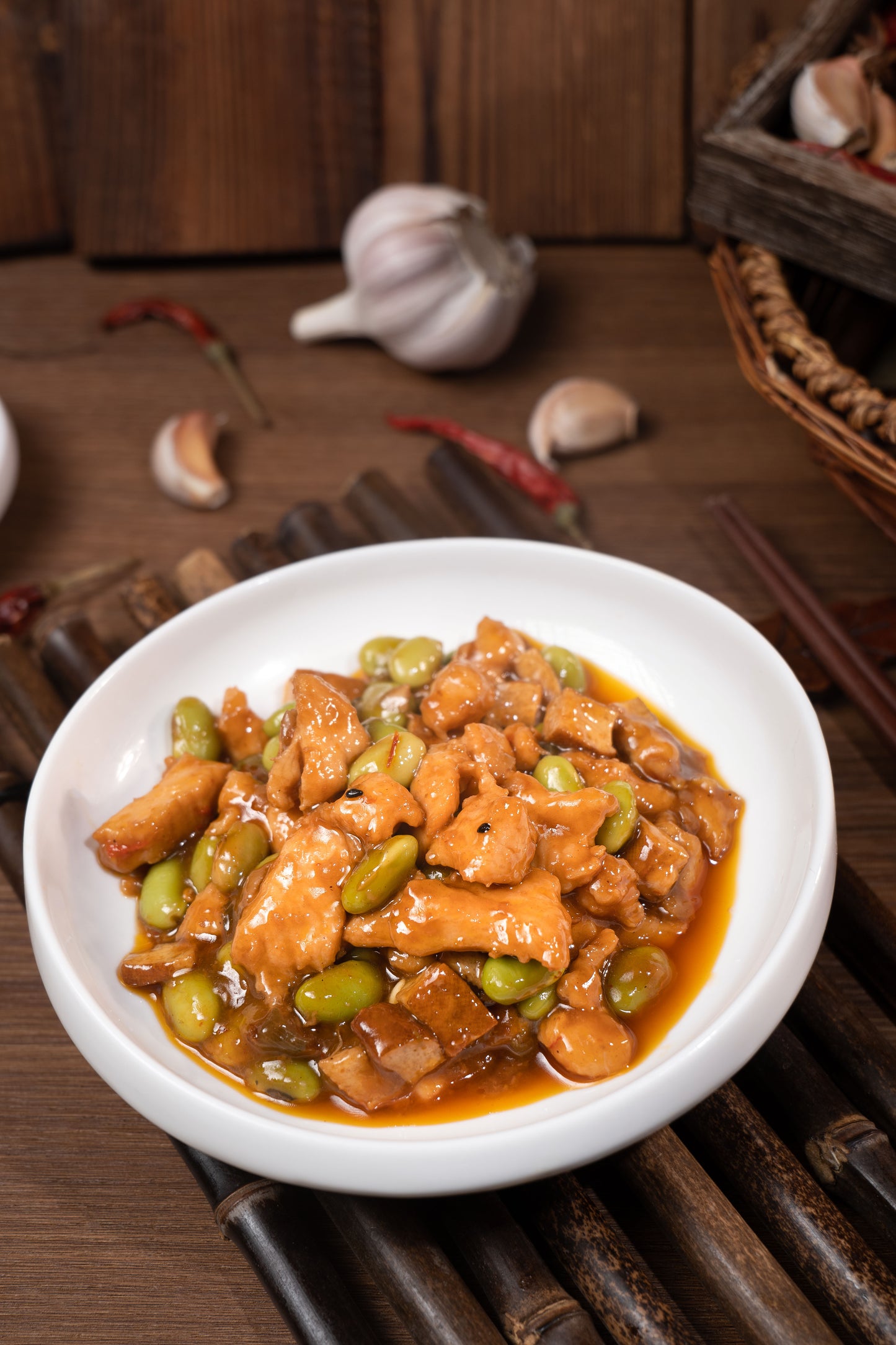 Edamame and diced pork fried sauce