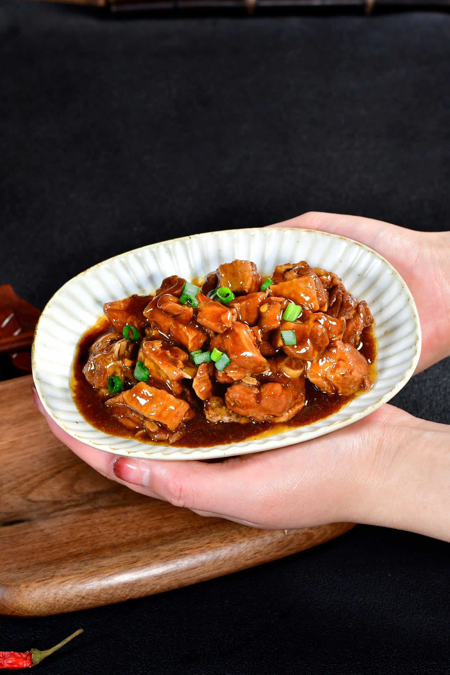 Braised duck in brown sauce