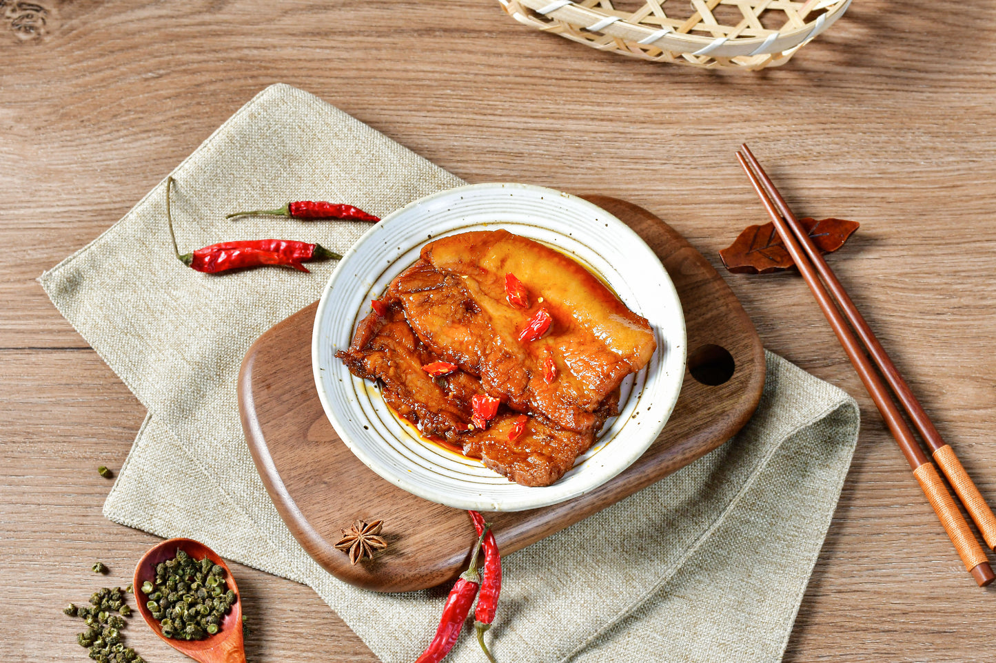 Braised pork belly with soy sauce