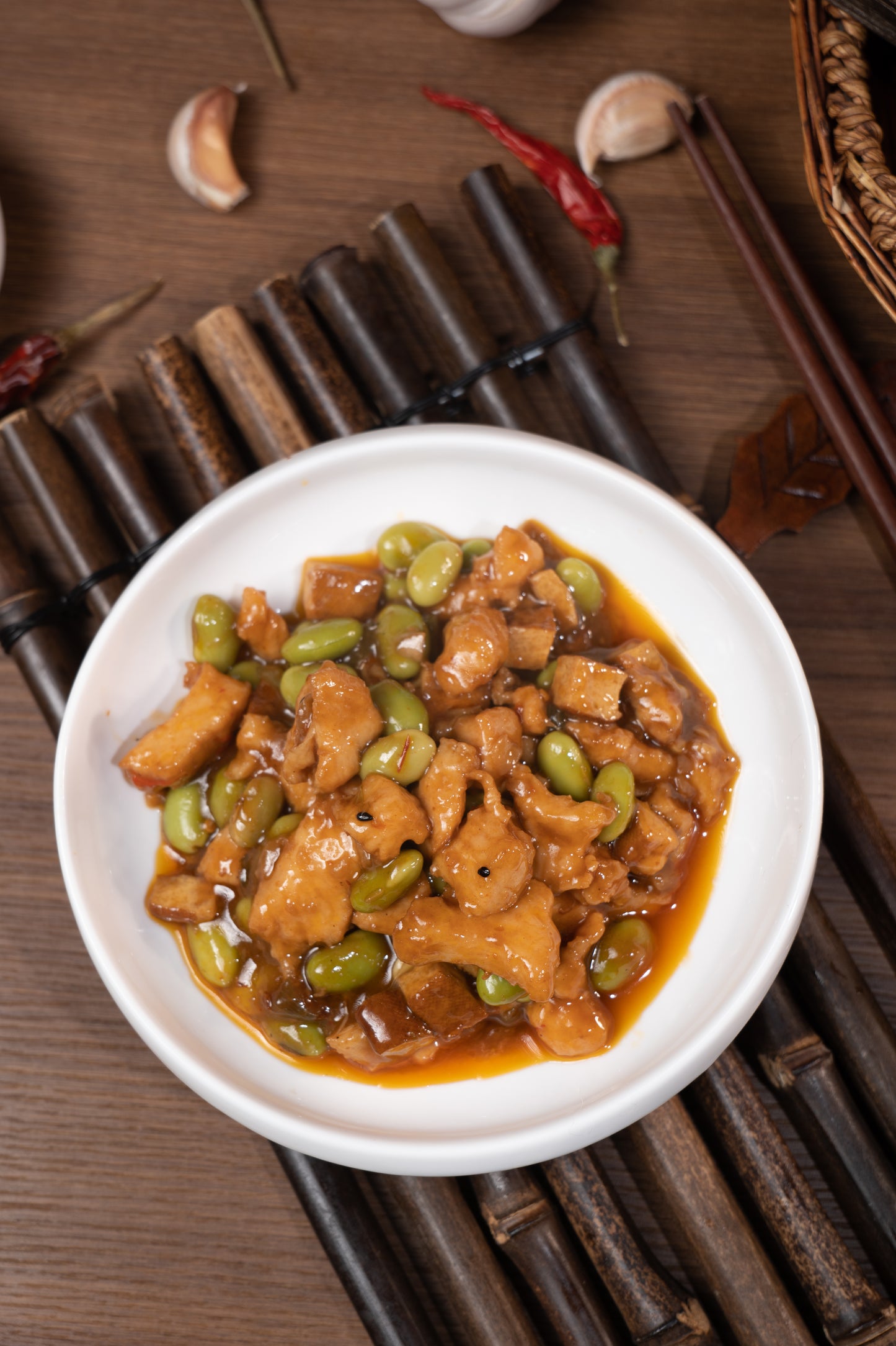 Edamame and diced pork fried sauce